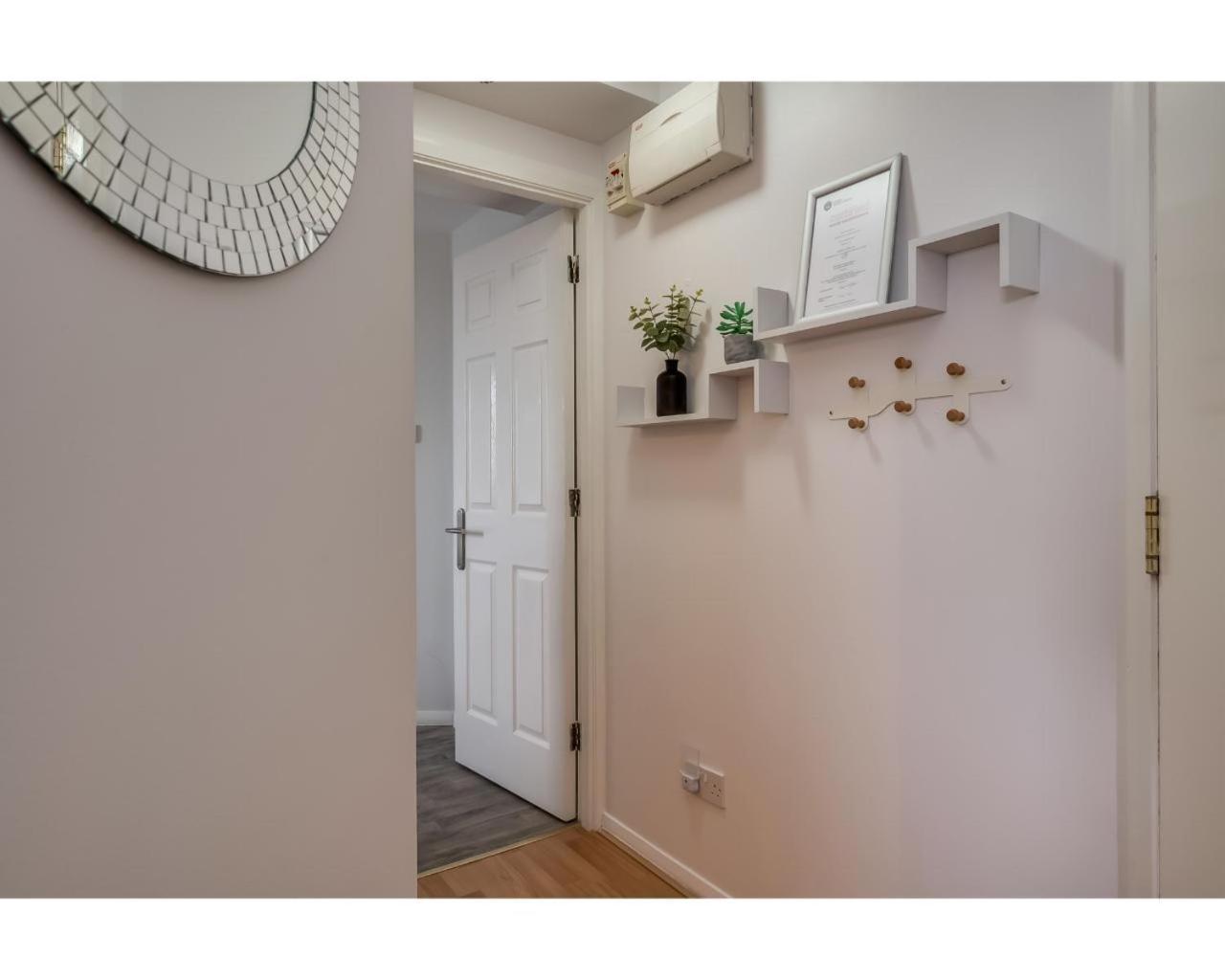 Central Belfast Apartments Jubilee Heights Bagian luar foto